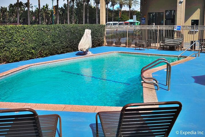 Pool 8 of 131