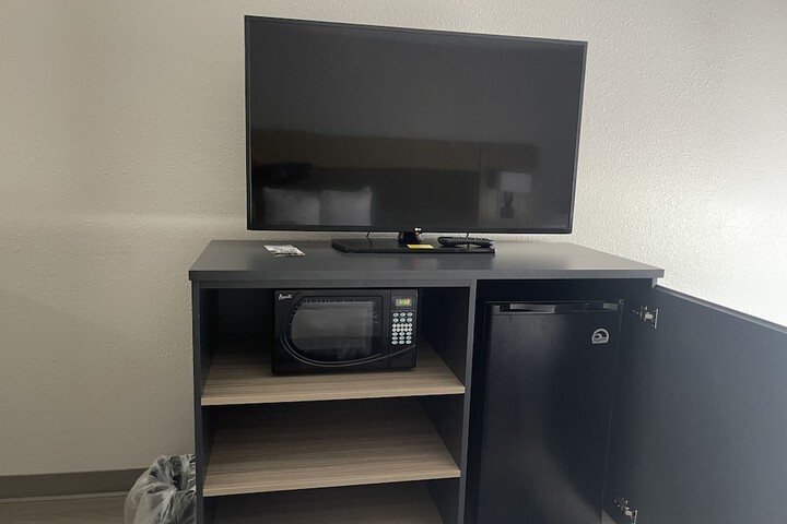 Room 19 of 32