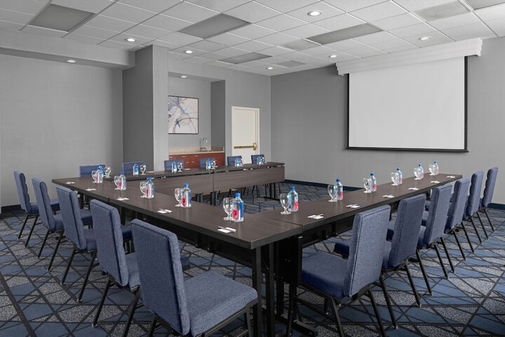 Courtyard by Marriott Cypress Anaheim / Orange County