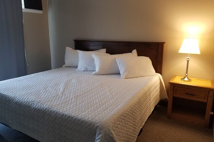 Room 46 of 82