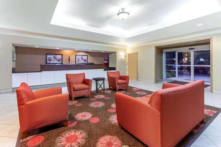 Hotel Interior 10 of 35