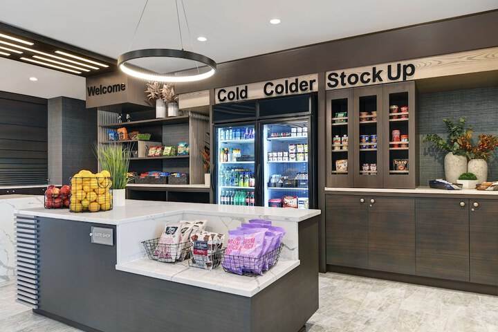 Homewood Suites by Hilton Edison Woodbridge