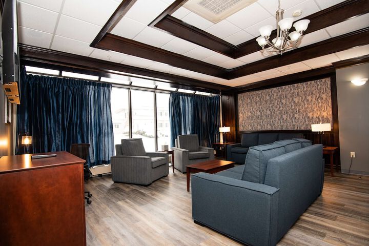 Room 75 of 94