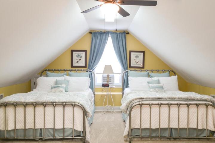 Barren Breeze Bed and Breakfast