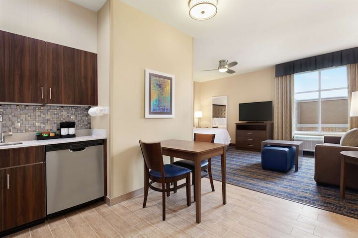 Room 21 of 36