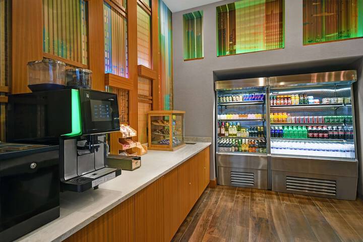 Hilton Hasbrouck Heights / Meadowlands