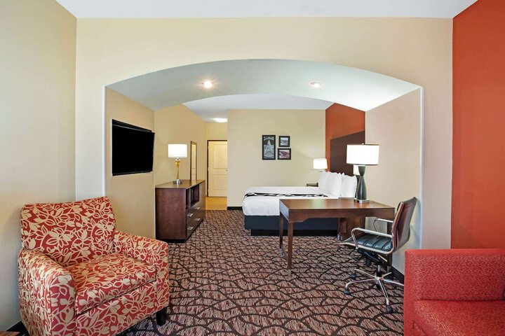 Room 17 of 45