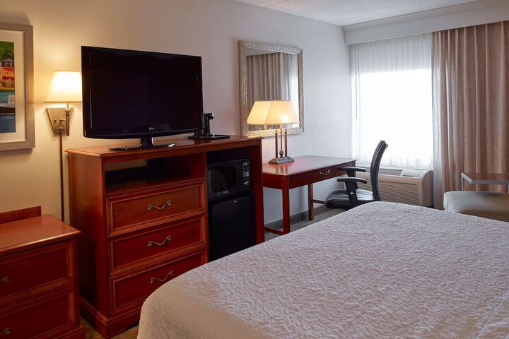 Room 14 of 26