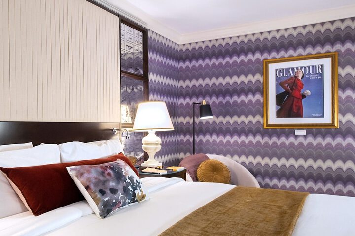 Room 43 of 96