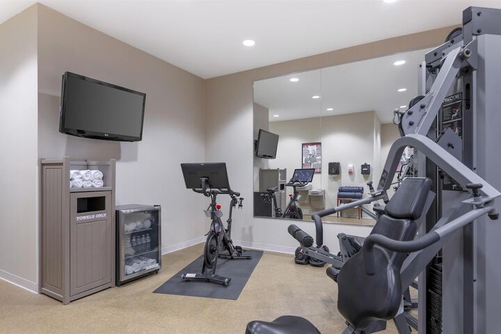 Best Western Plus Vineyard Inn & Suites