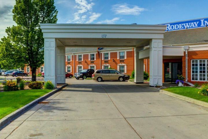 Hotel 3 of 54