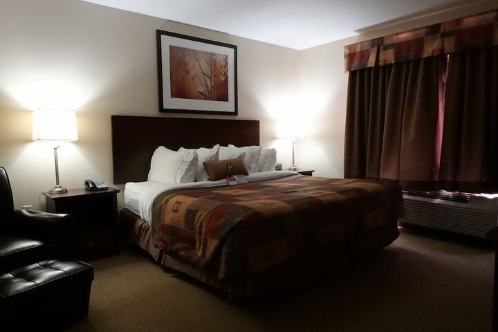 Room 10 of 56