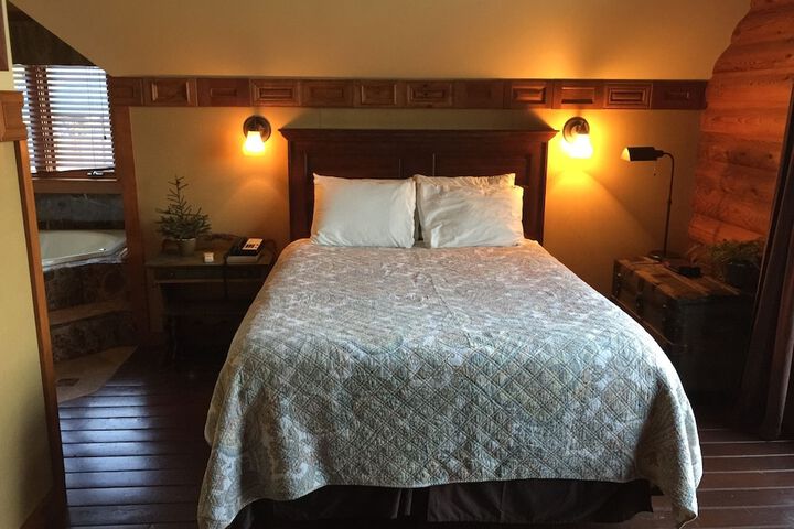 Room 26 of 98
