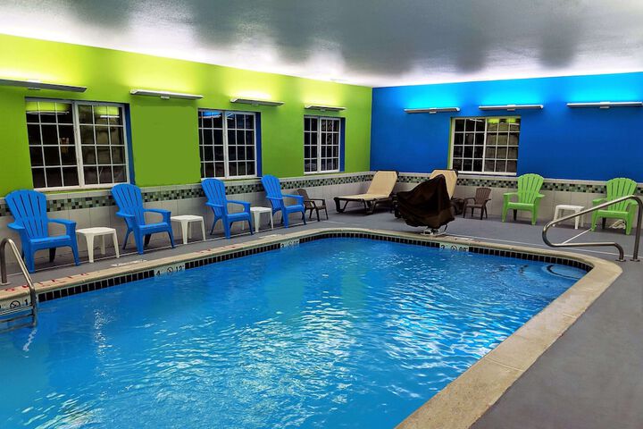 Pool 2 of 32