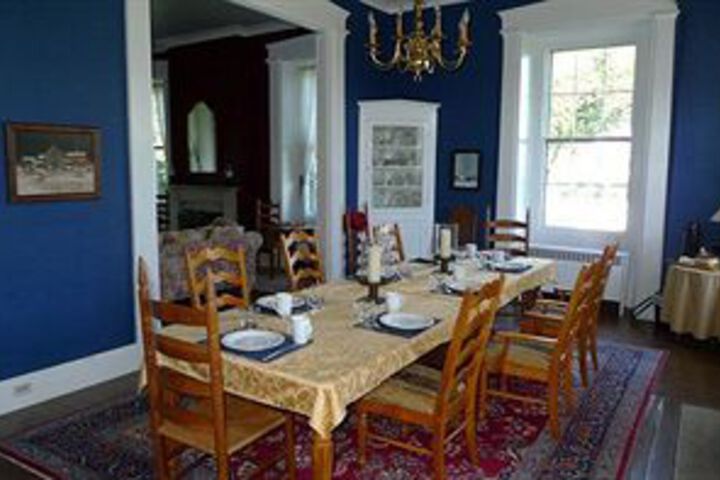 Stoltzfus Bed & Breakfast