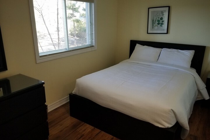 Room 17 of 46
