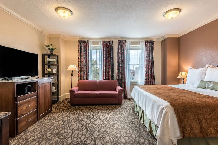 Hotel Bothwell Sedalia Central District an Ascend Collection Hotel