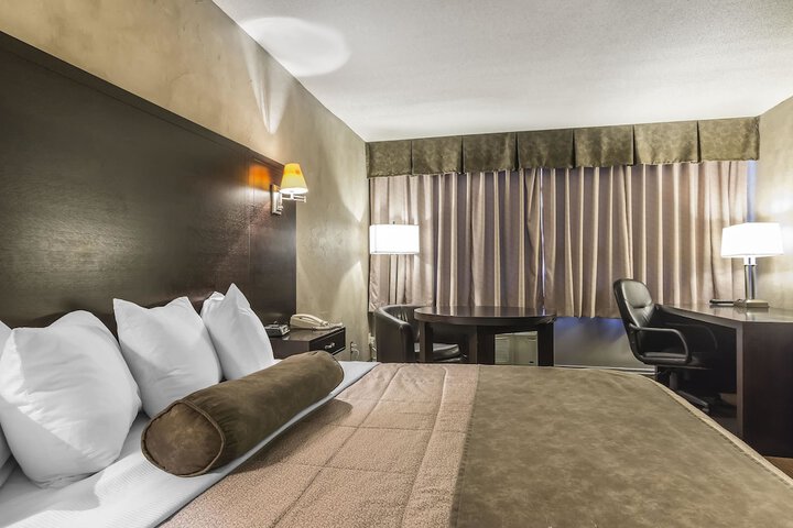 Room 20 of 28