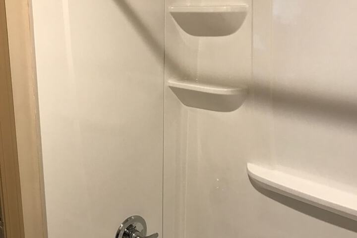 Room 32 of 54