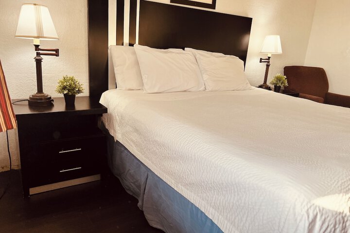 Room 46 of 95