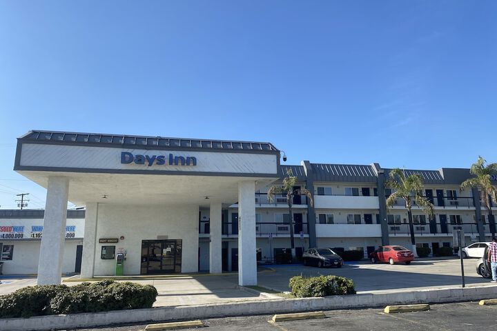 Days Inn by Wyndham Ontario Airport