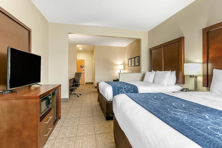 Comfort Suites Batesville