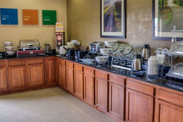 Breakfast/Coffee Service 42 of 48
