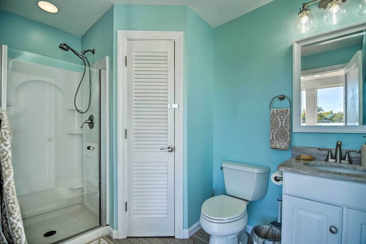 Home on Fox River: Modern Decor Style!