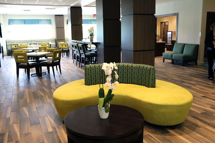 Hotel 4 of 33