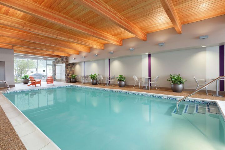 Pool 4 of 30