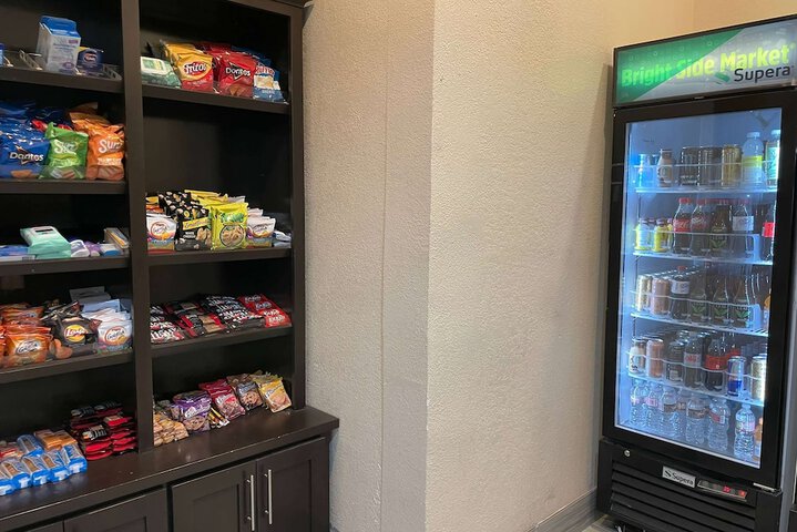 La Quinta Inn & Suites by Wyndham Waxahachie