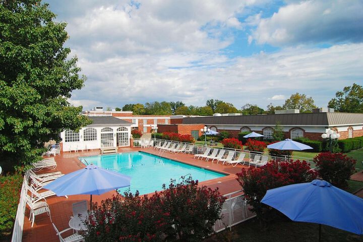 Pool 5 of 27