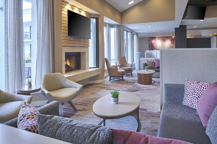 Hotel Interior 8 of 24