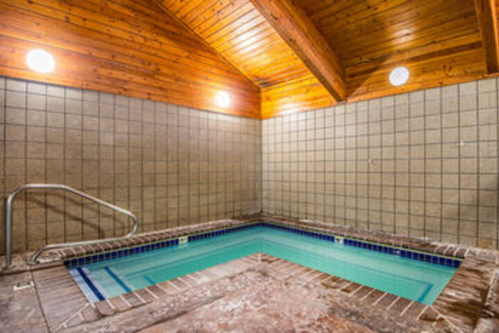 Americinn Lodge and Suites Eagle