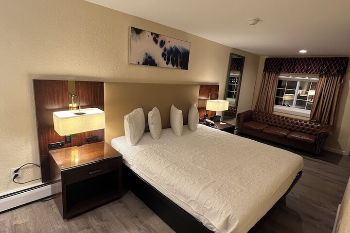 Room 21 of 55