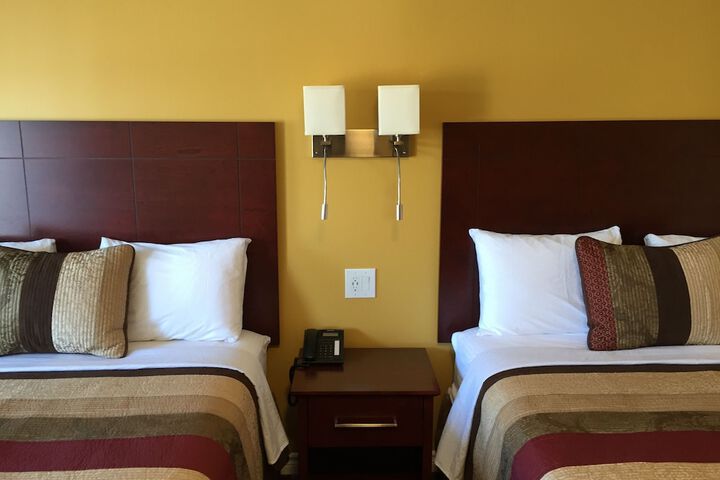 Room 53 of 62