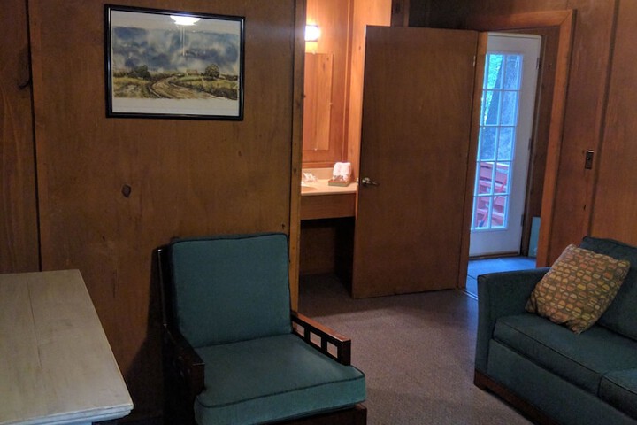 Room 22 of 53