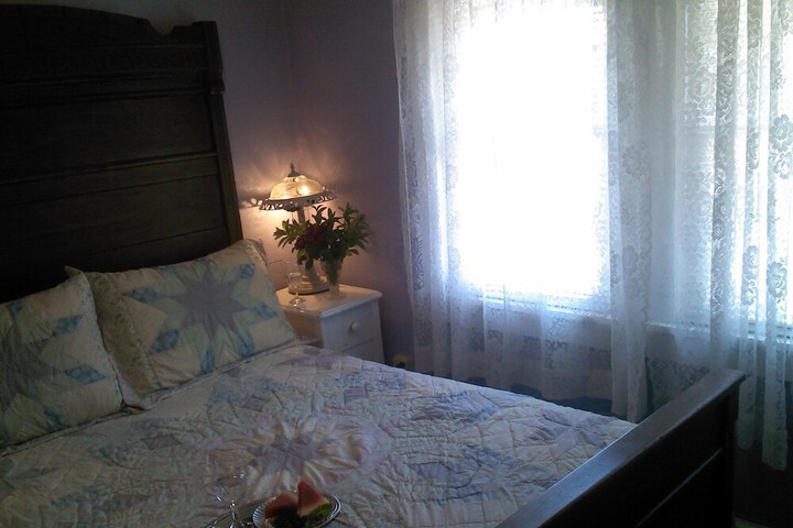 Island Guest House B & B