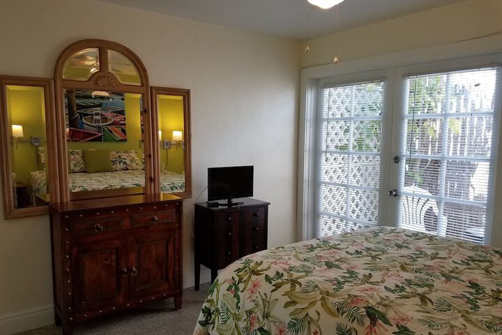 Room 81 of 218