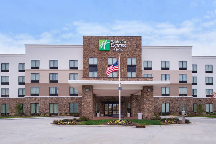 Hotel 10 of 67
