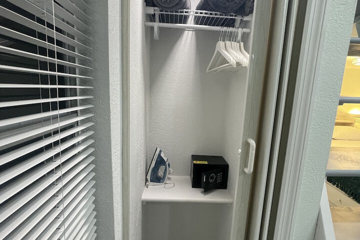 Room 19 of 28