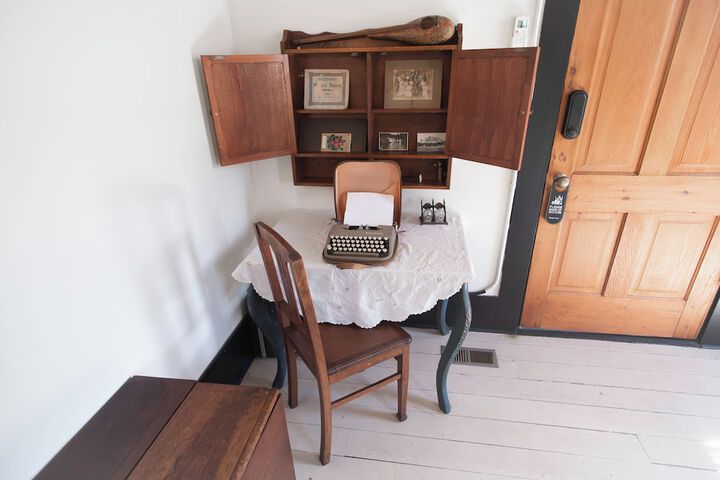 Room 38 of 60