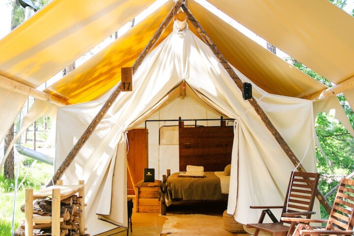 Under Canvas Mount Rushmore