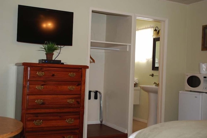 Room 75 of 105