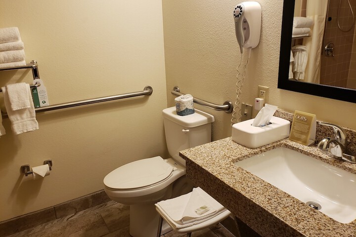 Room 14 of 34