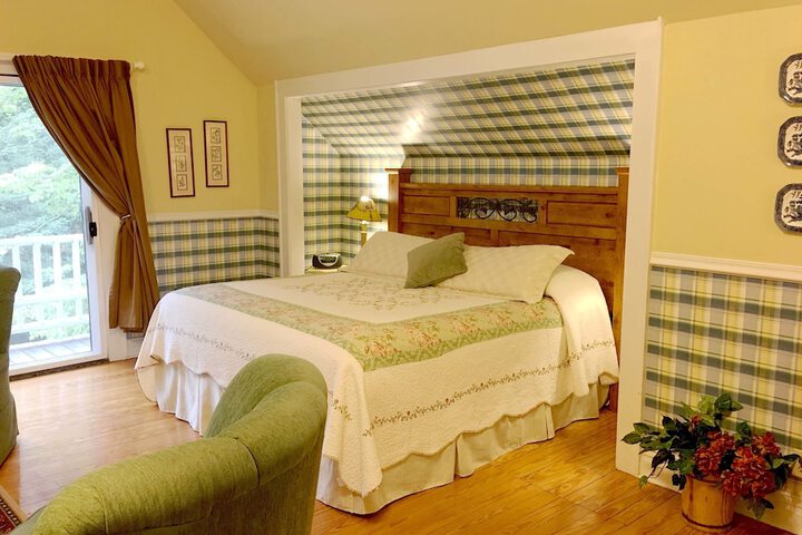 Room 126 of 156
