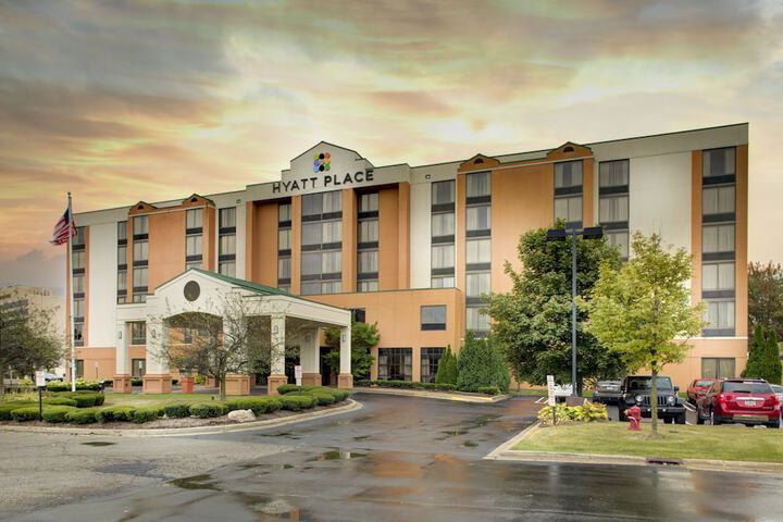 Hyatt Place Detroit / Auburn Hills