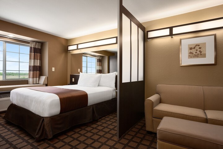 Microtel Inn & Suites by Wyndham Pearl River / Slidell
