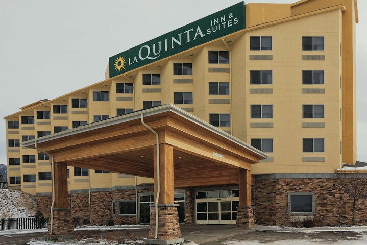 Hotel 5 of 50