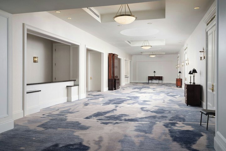 Renaissance Portsmouth-Norfolk Waterfront Hotel